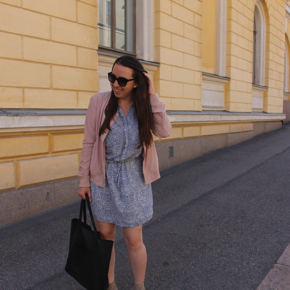 Blue and White Spotted Drawstring Dress - Picture 3 of 8